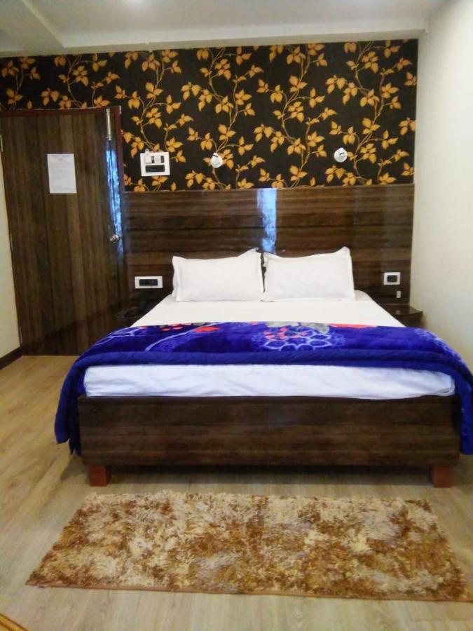 The Kaizer Valley Hotel Kurseong Exterior photo
